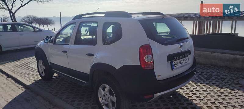 Позашляховик / Кросовер Dacia Duster 2011 в Тернополі