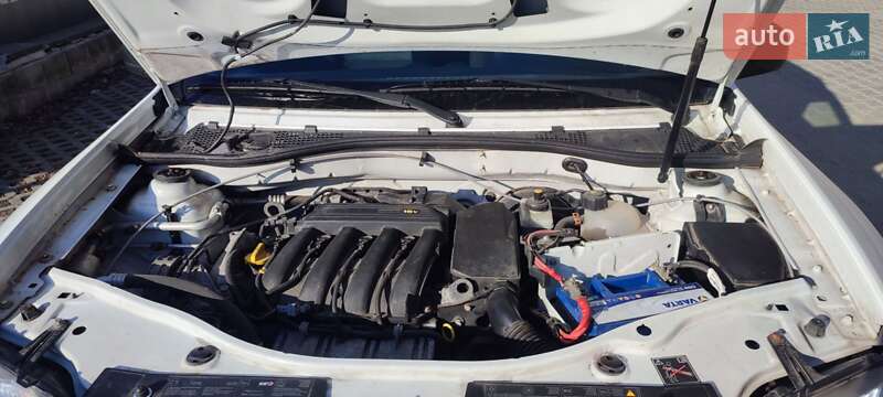 Позашляховик / Кросовер Dacia Duster 2011 в Тернополі