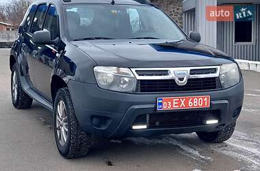 Dacia Duster 2011