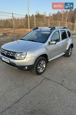 Внедорожник / Кроссовер Dacia Duster 2015 в Луцке