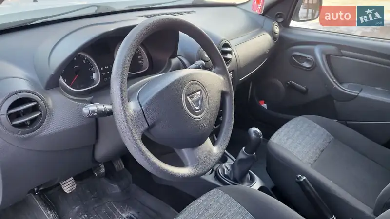 Dacia Duster 2011