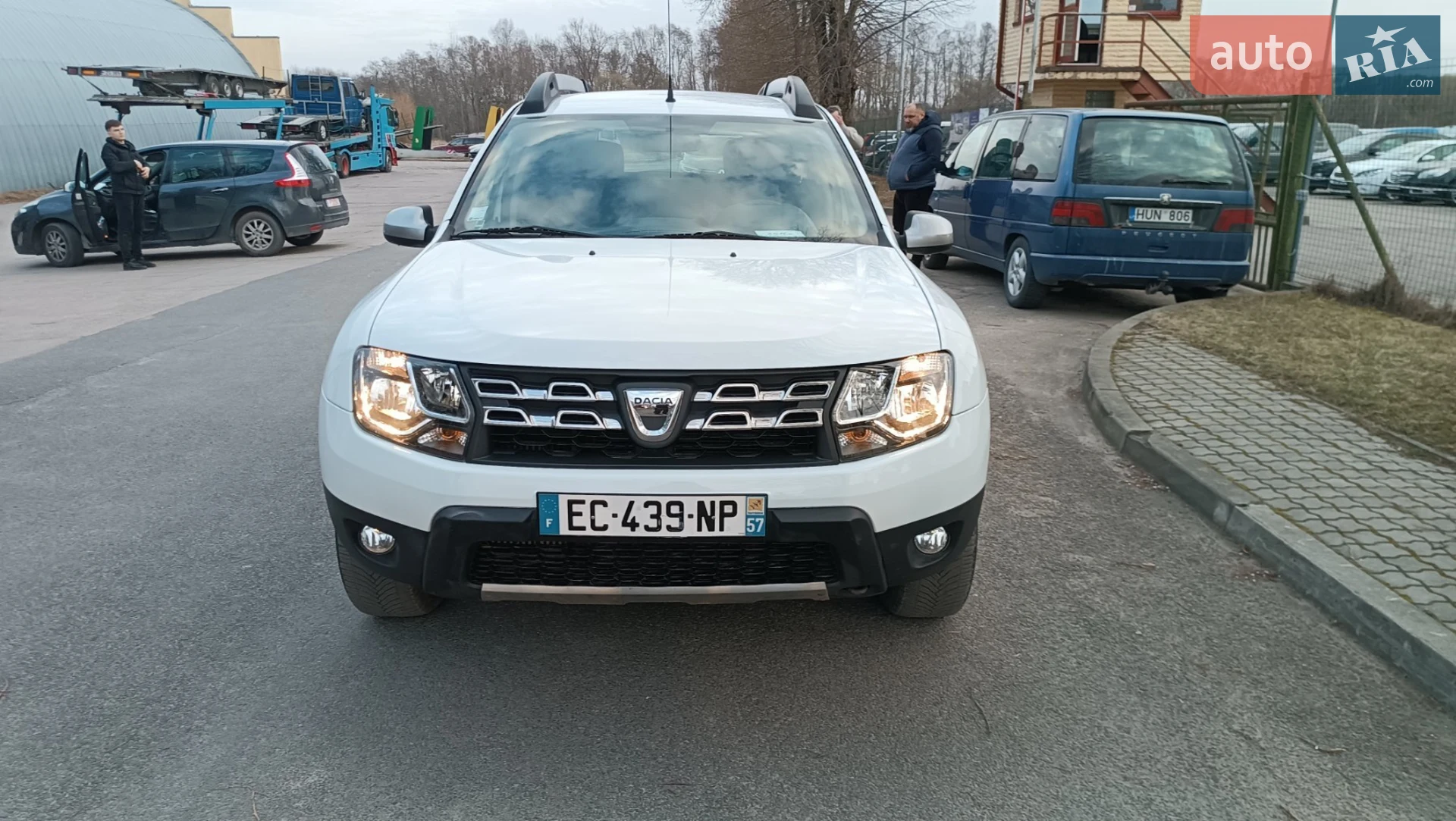2016 Dacia Duster - мініатюра 14