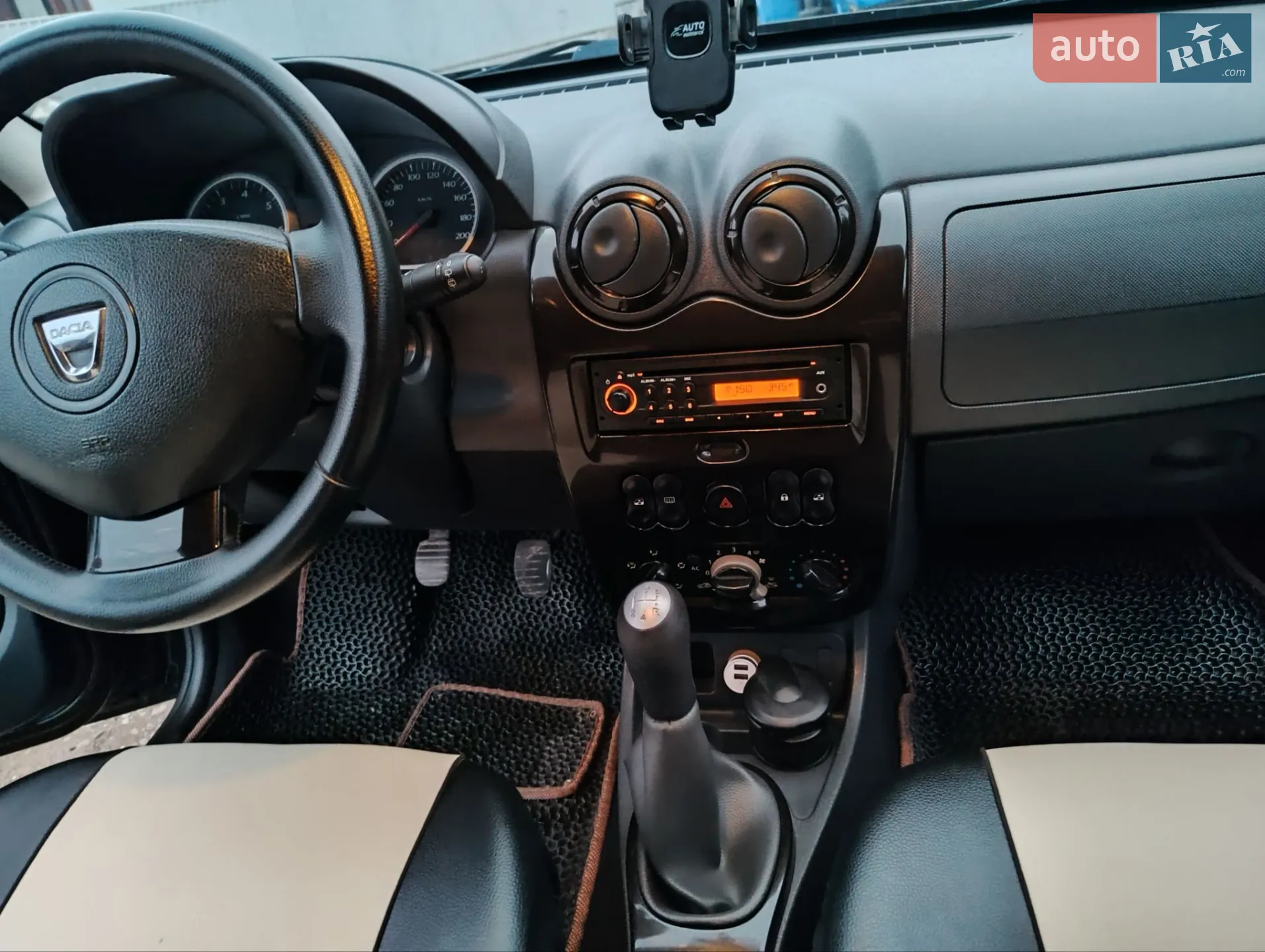 2011 Dacia Duster - мініатюра 8