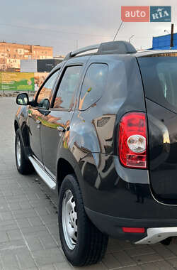Внедорожник / Кроссовер Dacia Duster 2011 в 