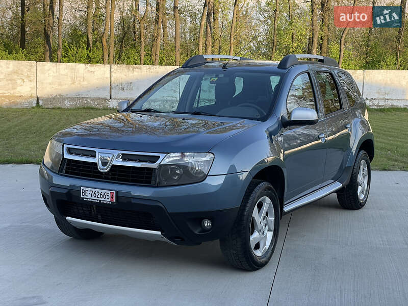 Внедорожник / Кроссовер Dacia Duster 2012 в 