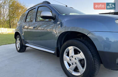 Внедорожник / Кроссовер Dacia Duster 2012 в 