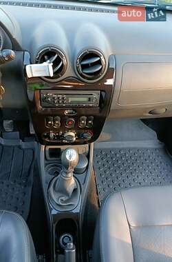 Внедорожник / Кроссовер Dacia Duster 2011 в 