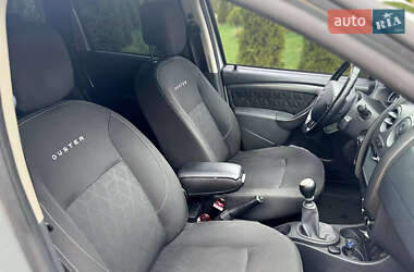 Позашляховик / Кросовер Dacia Duster 2014 в 
