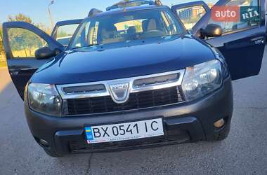 Внедорожник / Кроссовер Dacia Duster 2013 в 