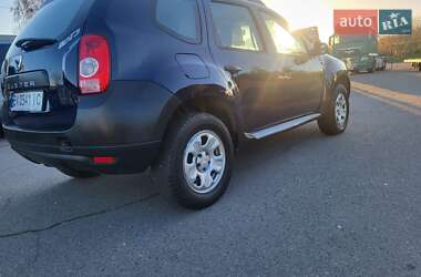 Внедорожник / Кроссовер Dacia Duster 2013 в 