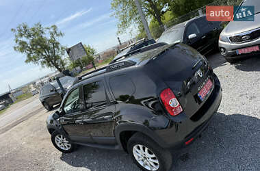 Позашляховик / Кросовер Dacia Duster 2012 в 