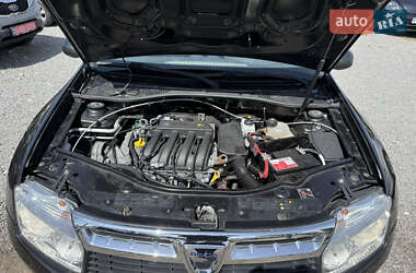 Позашляховик / Кросовер Dacia Duster 2012 в 