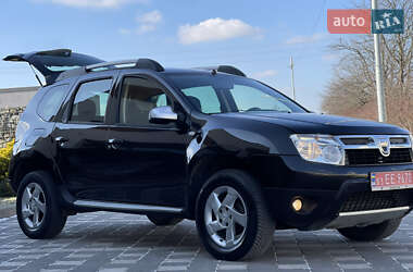 Внедорожник / Кроссовер Dacia Duster 2013 в 