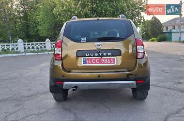 Внедорожник / Кроссовер Dacia Duster 2017 в 