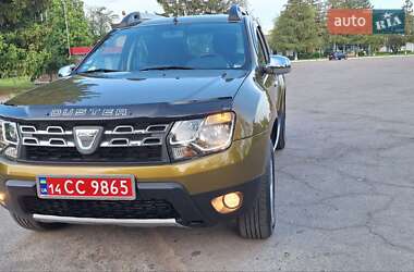 Внедорожник / Кроссовер Dacia Duster 2017 в 
