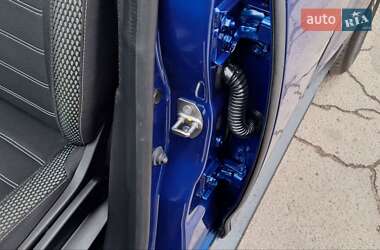 Позашляховик / Кросовер Dacia Duster 2021 в 