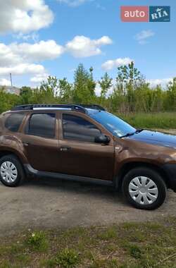 Позашляховик / Кросовер Dacia Duster 2014 в Яготині