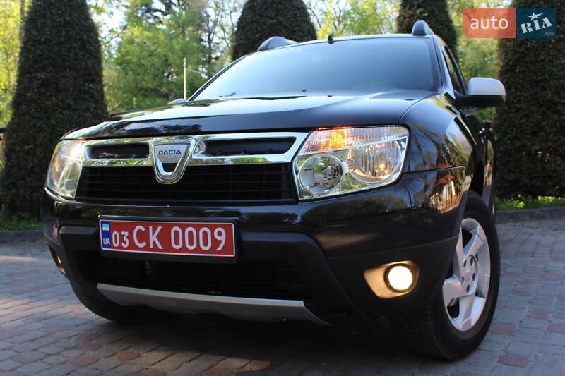 Dacia Duster 2011