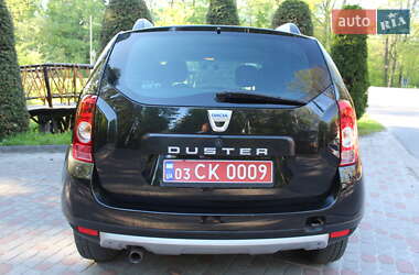 Позашляховик / Кросовер Dacia Duster 2011 в 