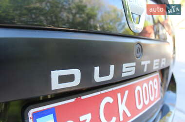 Позашляховик / Кросовер Dacia Duster 2011 в 