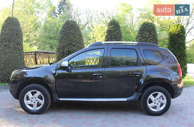 Позашляховик / Кросовер Dacia Duster 2011 в 