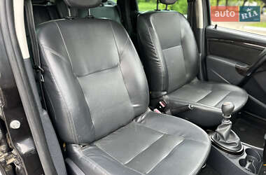 Внедорожник / Кроссовер Dacia Duster 2010 в 