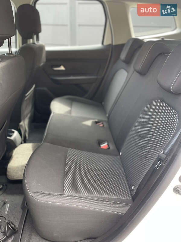 Внедорожник / Кроссовер Dacia Duster 2021 в Ужгороде