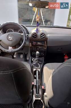 Внедорожник / Кроссовер Dacia Duster 2010 в 