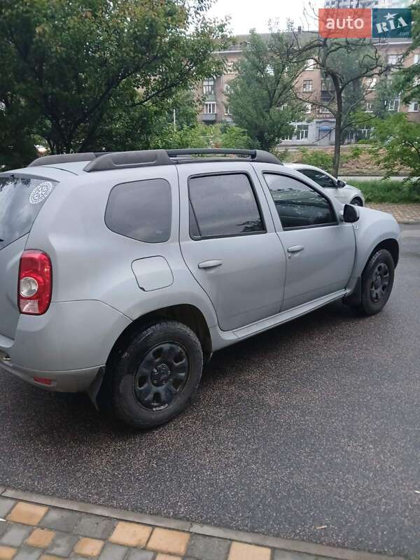 Внедорожник / Кроссовер Dacia Duster 2010 в 
