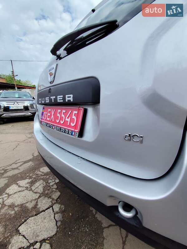 Позашляховик / Кросовер Dacia Duster 2011 в Чернігові