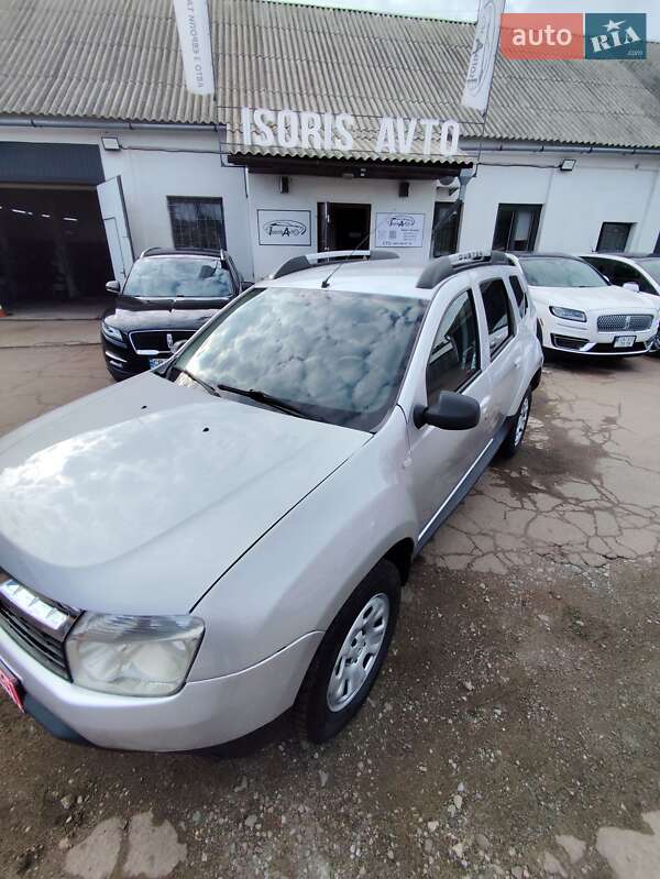 Позашляховик / Кросовер Dacia Duster 2011 в Чернігові