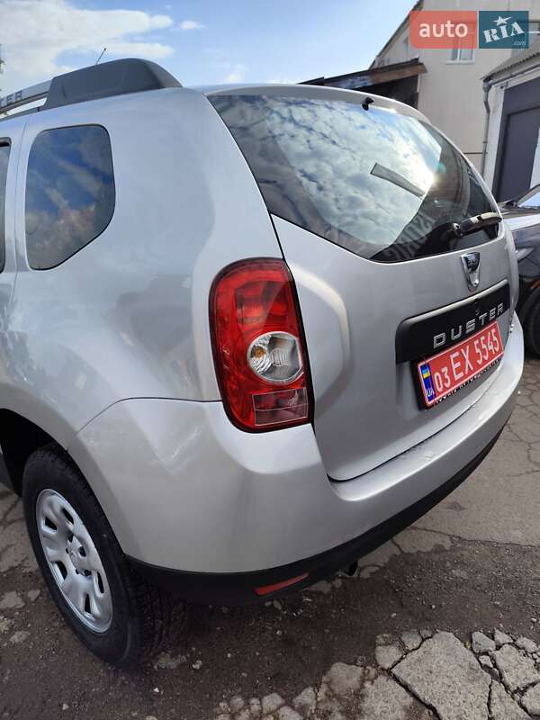 Позашляховик / Кросовер Dacia Duster 2011 в Чернігові