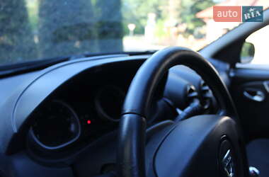 Внедорожник / Кроссовер Dacia Duster 2011 в 