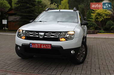 Позашляховик / Кросовер Dacia Duster 2015 в 