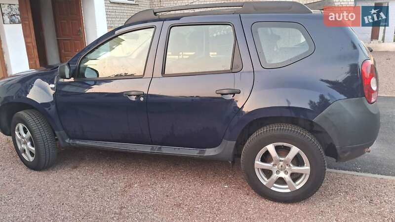 Внедорожник / Кроссовер Dacia Duster 2010 в Киеве