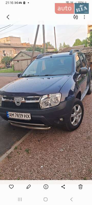 Внедорожник / Кроссовер Dacia Duster 2010 в 