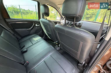 Внедорожник / Кроссовер Dacia Duster 2011 в 