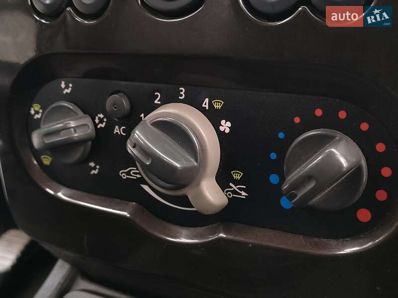 Позашляховик / Кросовер Dacia Duster 2011 в Ковелі