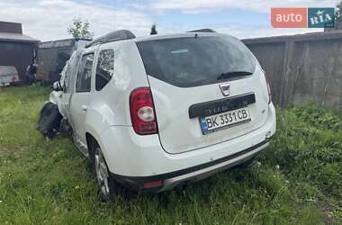 Позашляховик / Кросовер Dacia Duster 2011 в 