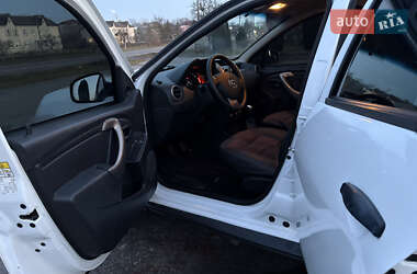 Внедорожник / Кроссовер Dacia Duster 2016 в 