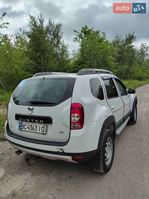 Позашляховик / Кросовер Dacia Duster 2012 в Львові