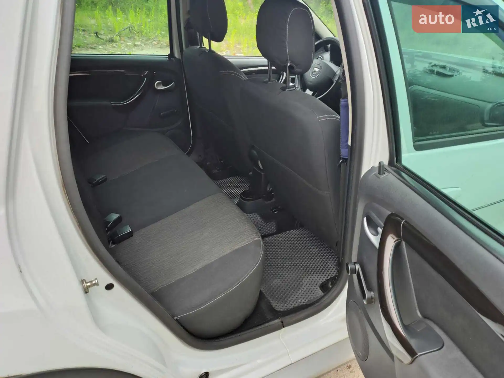 2012 Dacia Duster - мініатюра 10