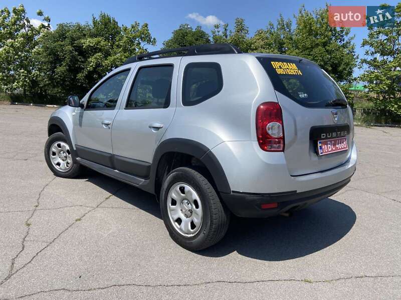Позашляховик / Кросовер Dacia Duster 2012 в Хоролі