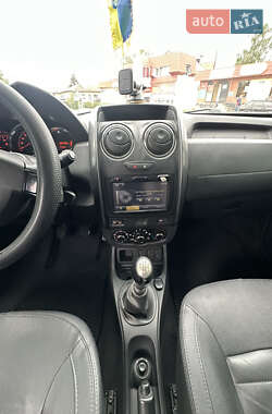 Внедорожник / Кроссовер Dacia Duster 2015 в 