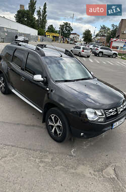 Внедорожник / Кроссовер Dacia Duster 2015 в 