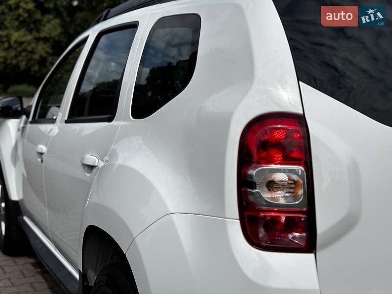 Позашляховик / Кросовер Dacia Duster 2014 в Миргороді