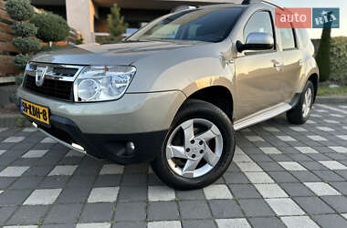 Внедорожник / Кроссовер Dacia Duster 2011 в 