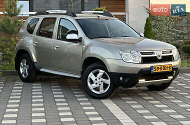 Внедорожник / Кроссовер Dacia Duster 2011 в 