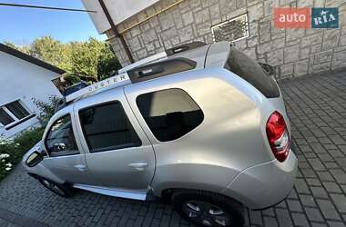 Позашляховик / Кросовер Dacia Duster 2014 в 