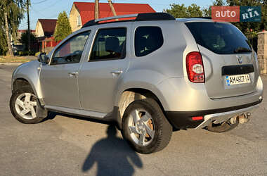 Внедорожник / Кроссовер Dacia Duster 2010 в 
